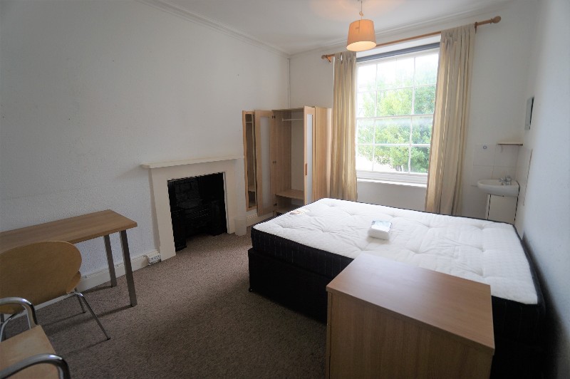 Arley Hill, Cotham, BRISTOL, BS6