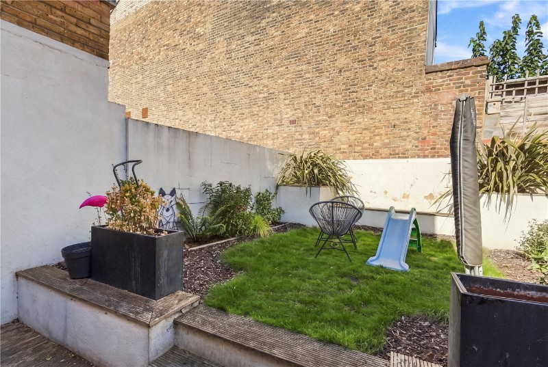 Kynaston Road, London, N16