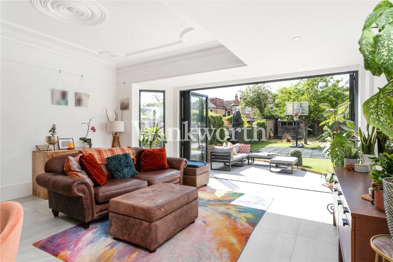 Old Park Road, London, N13