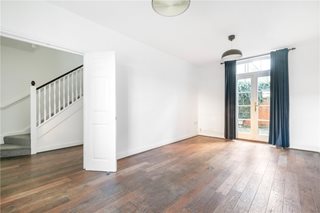 Henry Tate Mews, London, SW16