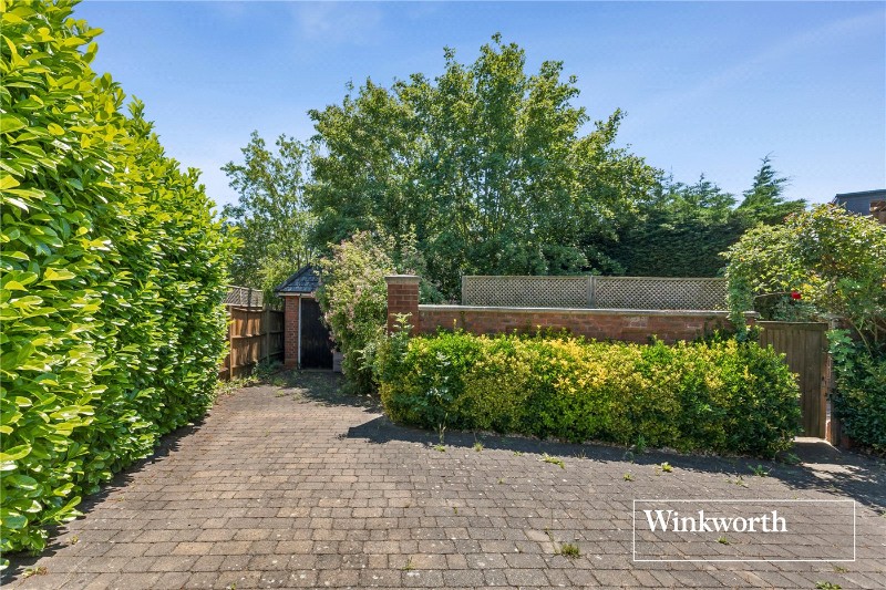 Tavistock Avenue, Mill Hill East, London, NW7