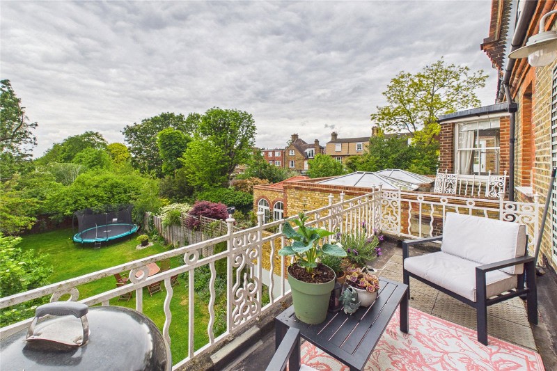Killieser Avenue, London, SW2