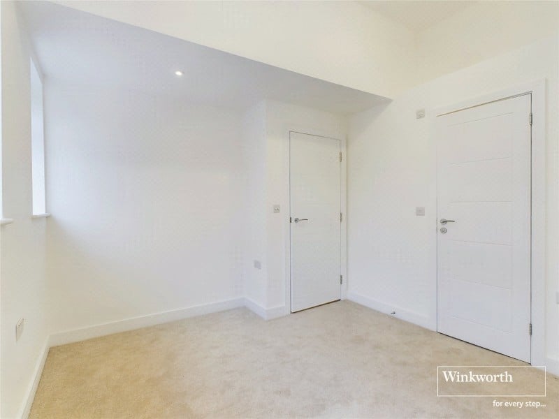 Maxwelton Close, Mill Hill, NW7