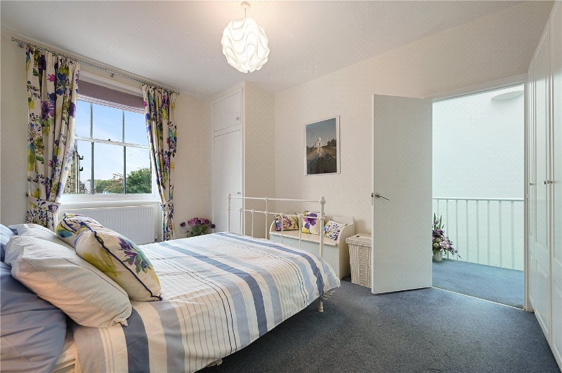 Kensington Gardens Square, London, W2