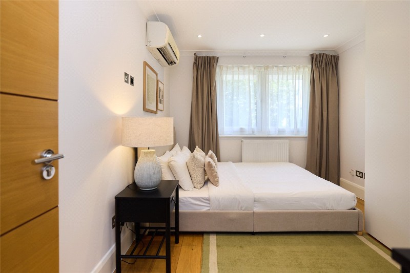 Queensmead, St John's Wood Park, St John's Wood, London, NW8