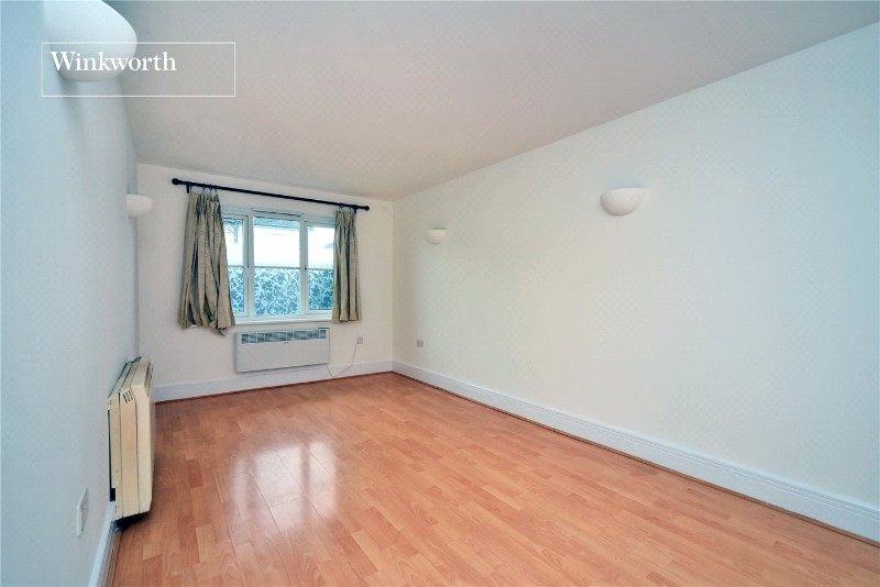 Lind Road, Sutton, Surrey, SM1