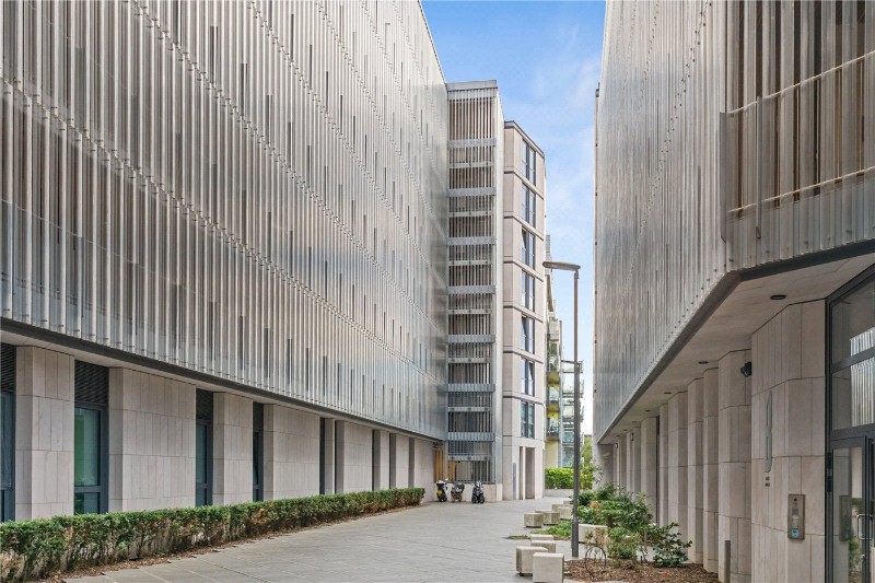 City Road, London, EC1V