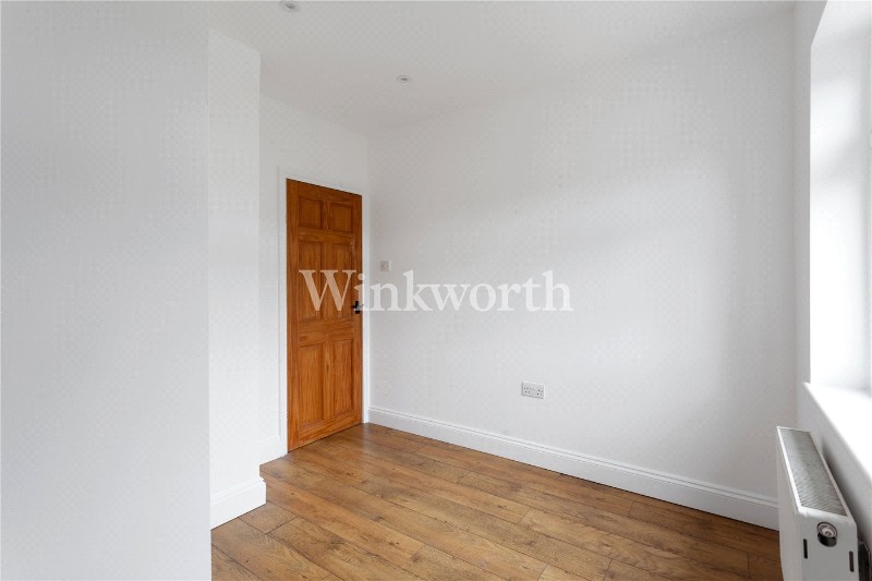 St. Marks Close, London, EN5