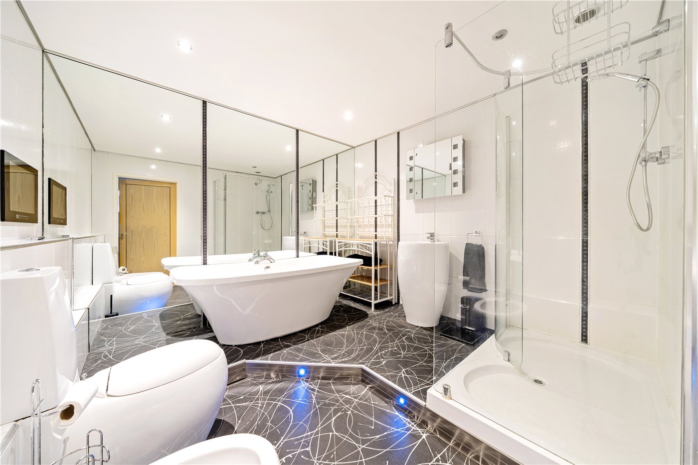 Ensuite 1