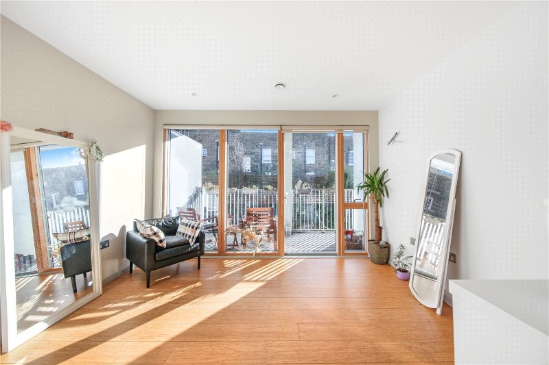 Caledonian Road, Islington, N1