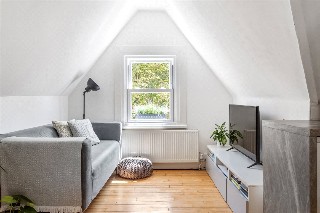 Leigham Vale, London, SW16