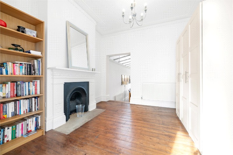 Amott Road, Peckham Rye, London, SE15