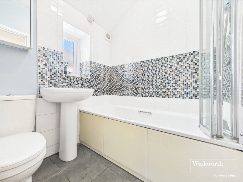 Curzon Street, Reading, Berkshire, RG30