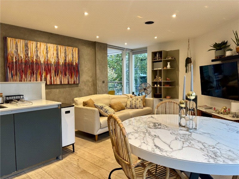 Decorum Apartments, 3 Wenlock Road, London, N1