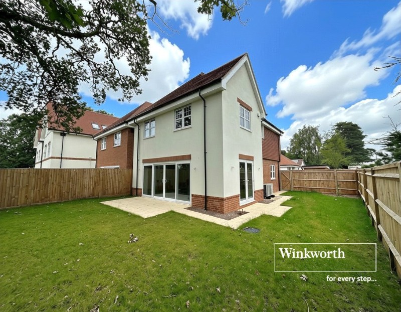 Fairway View Close, West Parley, Ferndown, Dorset, BH22