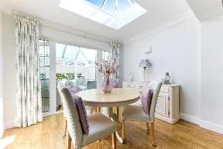 Oakley Gardens, Banstead, Surrey, SM7