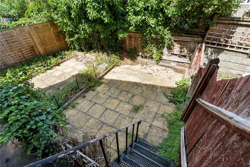 Salterford Road, London, SW17