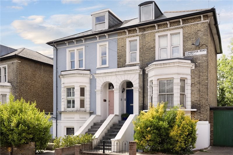 Cambridge Road South, Chiswick, W4