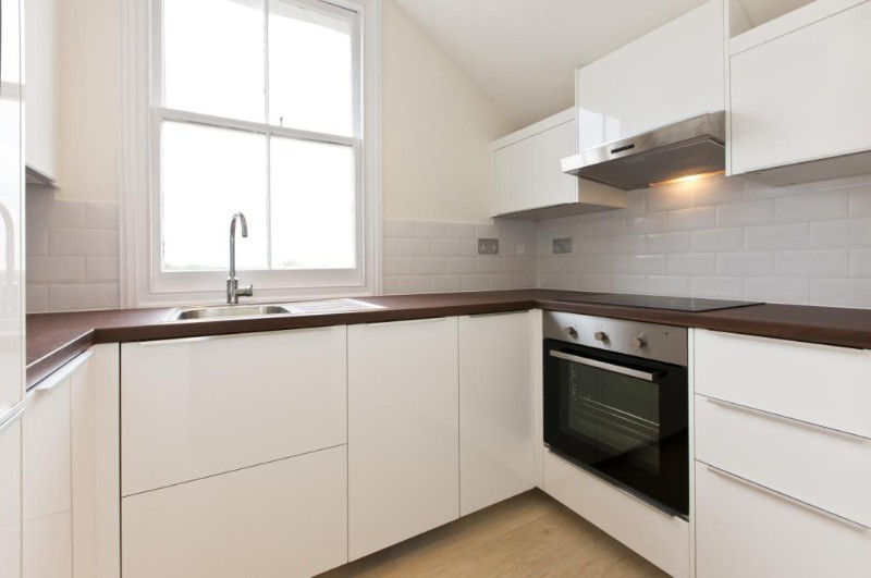 Cromwell Avenue, Highgate, London, N6