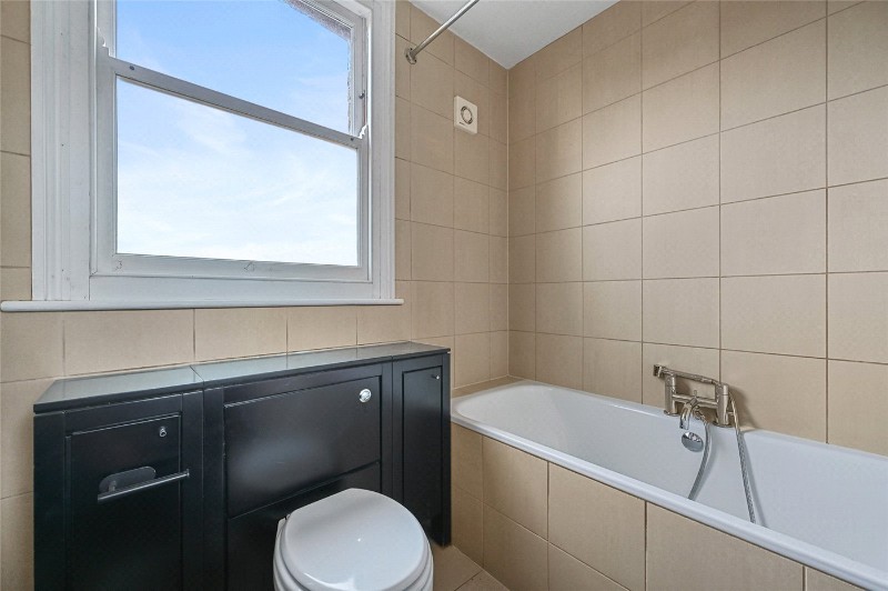 Larden Road, London, W3