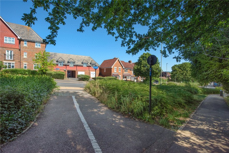Gravelly Field, Ashford, Kent, TN23