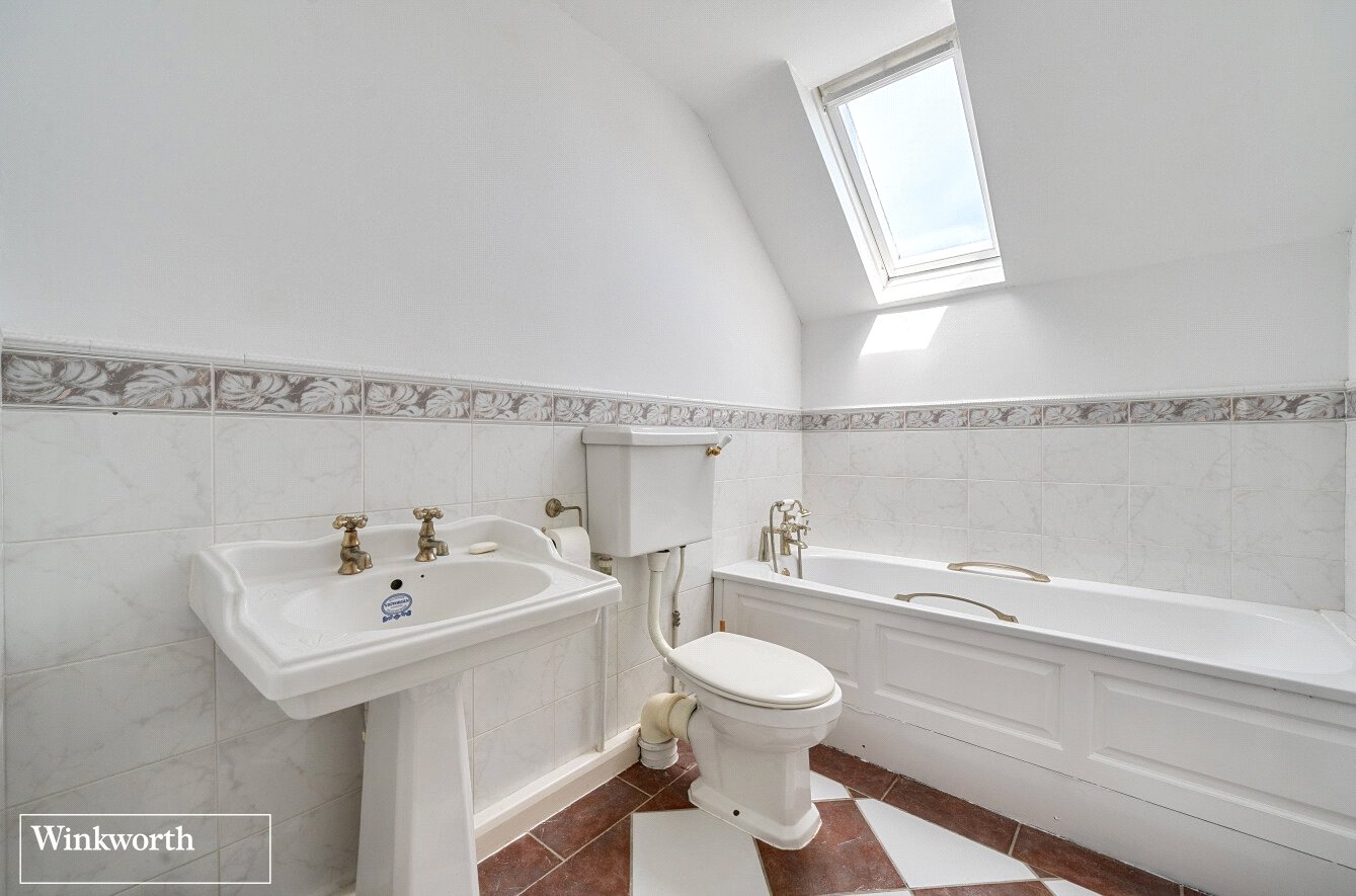 En-Suite Bathroom