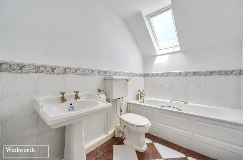 Wildmoor Lane, Sherfield-On-Loddon, Hook, Hants, RG27