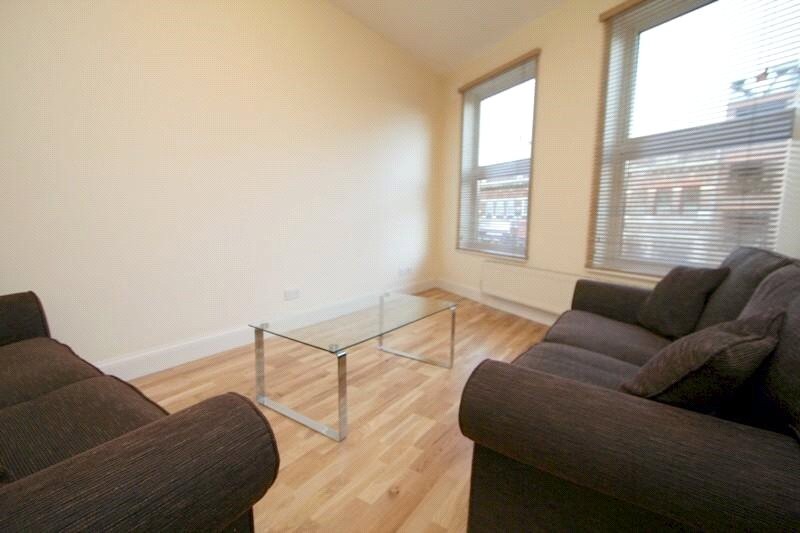 Grosvenor Parade, Uxbridge Road, Ealing, London, W5