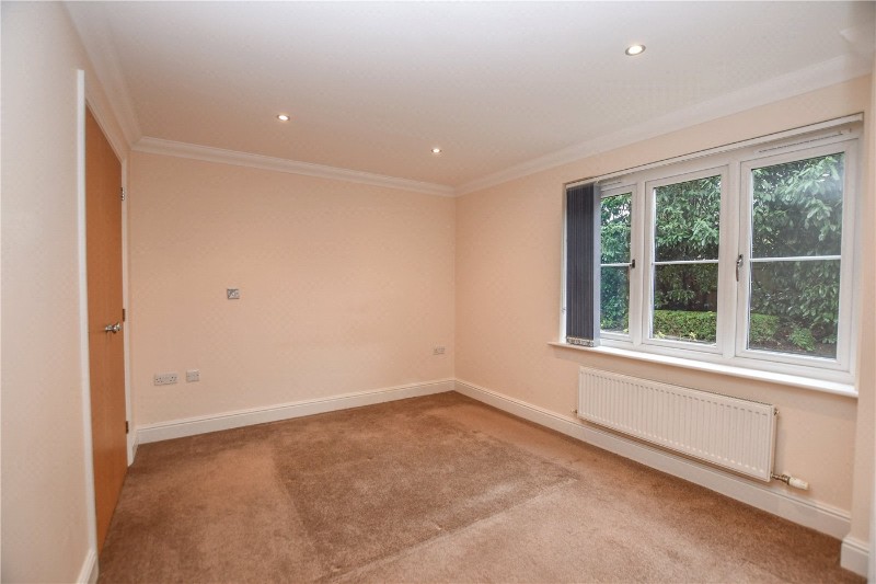 Reading Road, Winnersh, Wokingham, Berkshire, RG41