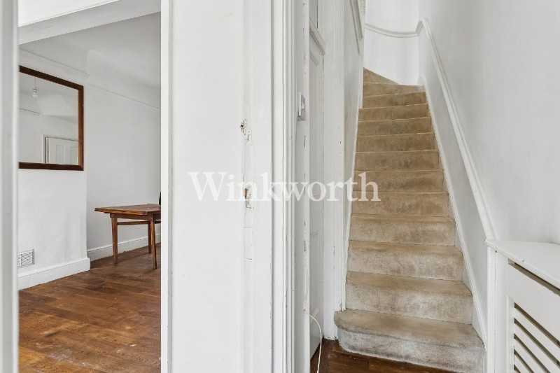 Lymington Avenue, London, N22