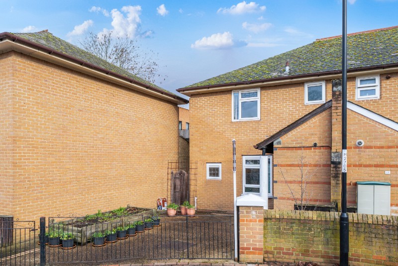 Acorn Way, London, SE23