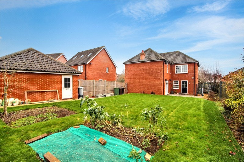 Lime Tree Avenue, Long Stratton, Norwich, Norfolk, NR15
