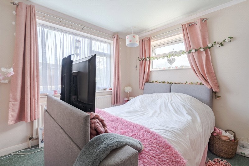 Violet Farm Close, Corfe Mullen, Wimborne, Dorset, BH21