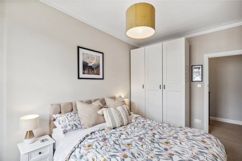 Brookwood Road, Southfields, SW18