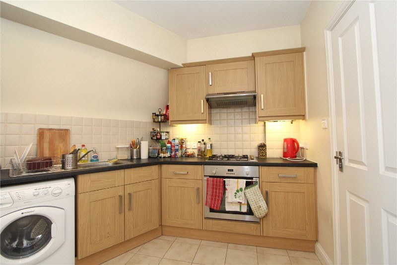 Grosvenor Parade, Uxbridge Road, London, W5