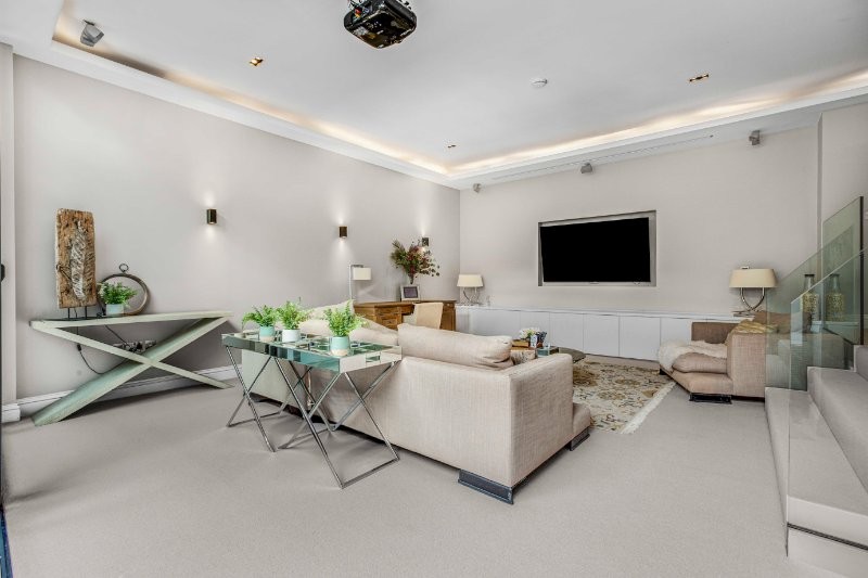 Castelnau, Barnes, London, SW13