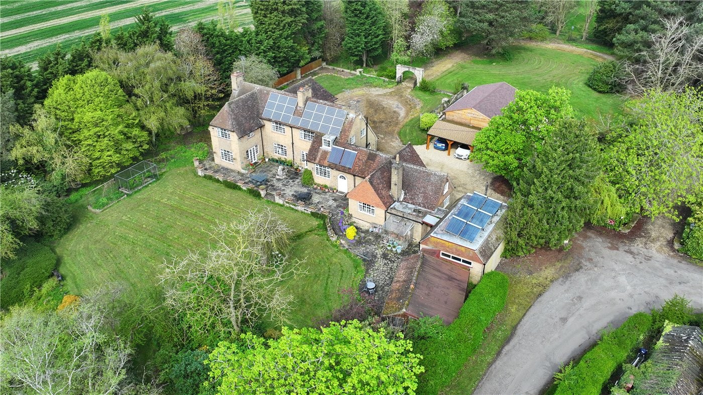 5 bedroom property for sale in Station Street, Rippingale, Bourne, Lincolnshire, PE10 (Ref