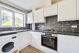 The Mulberries, Farnham, Surrey, GU9