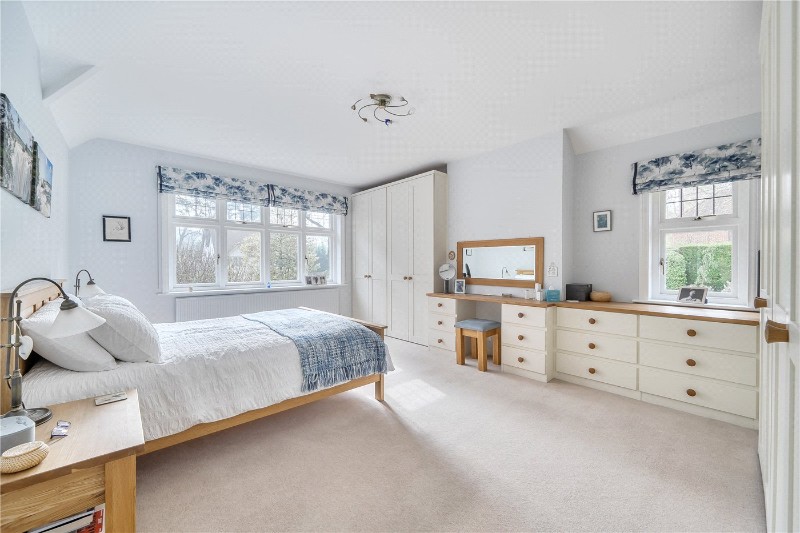 Ford Lane, Farnham, Surrey, GU10