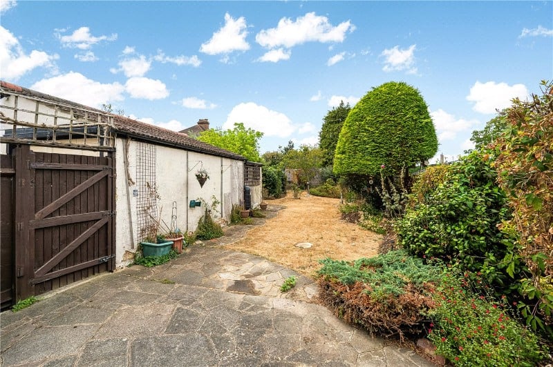 Altyre Way, Beckenham, BR3