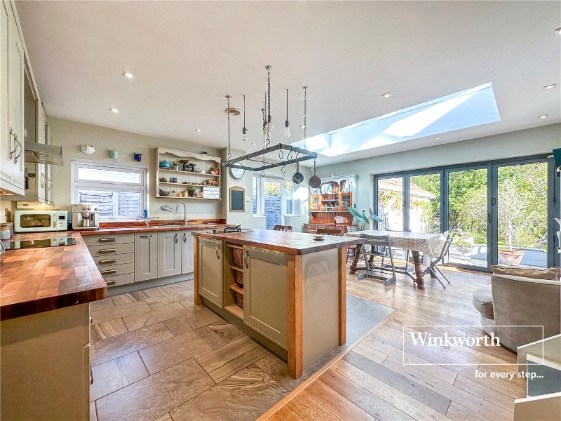 Kingsway, Ferndown, BH22