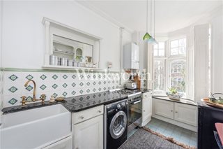 Cranley Gardens, London, N13