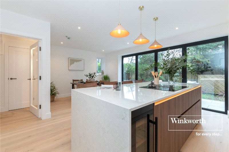 Ringwood Road, Ferndown, Dorset, BH22