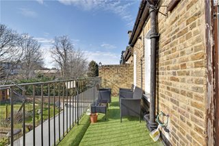 Wellmeadow Road, Hither Green, London, SE13