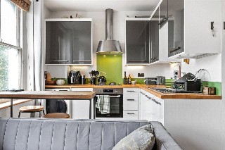 Manse Road, London, N16