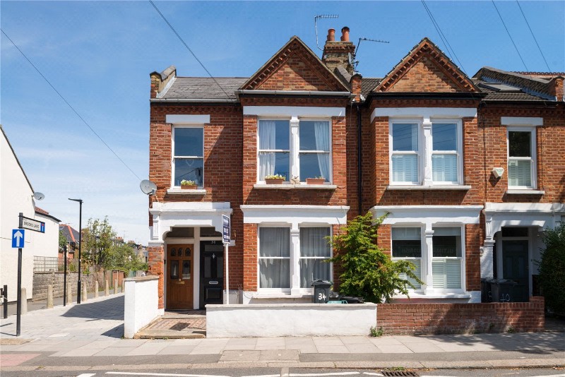 Thames Road, Chiswick, W4