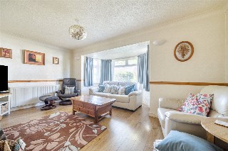 Wentworth Close, Farnham, Surrey, GU9