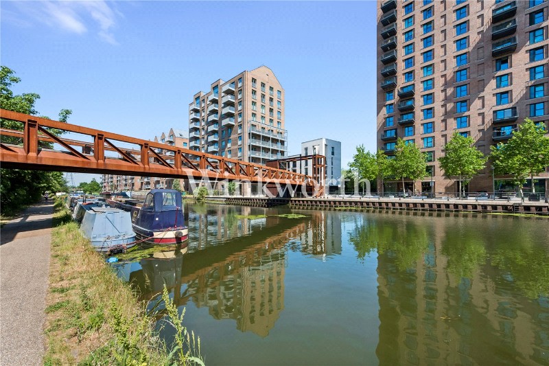 Waterside Way, London, N17