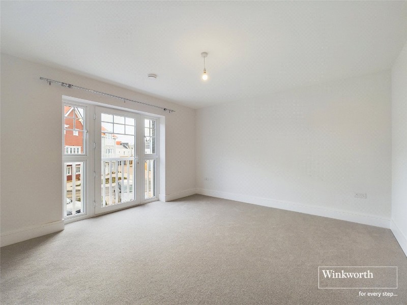 Maine Street, Reading, Berkshire, RG2