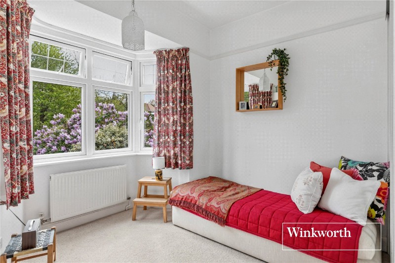 Claremont Park, Finchley, London, N3